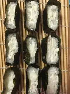 Make Warship flower sushi step 3