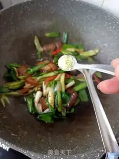 Make Garlic meat step 11