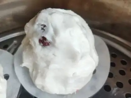 Make Red-tree sticky cake step 8