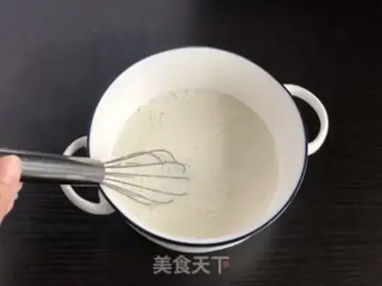 Make Family-style double-skinned milk step 2