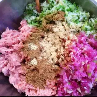 Make A radish onion step 4