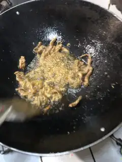 Make Garlic meat step 1