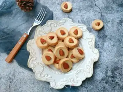 Make Sabre Diamond Almond Cookies step 13