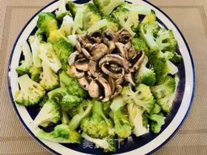 Make Pyramid broccoli step 3
