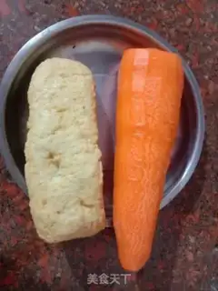 Make Homemade carrots and fish cakes step 0