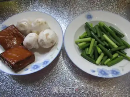 Make Garlic mushroom fried fragrance step 0