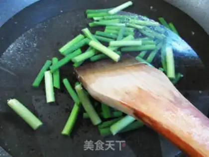 Make Garlic mushroom fried fragrance step 2