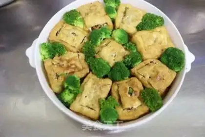 Make The octopus tofu box step 13