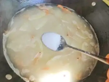 Make Shrimp melon soup step 8