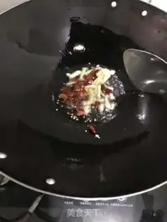 Make Spicy cabbage step 0