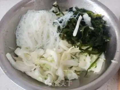 Make Cabbage with sea ribbons step 5