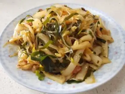 Make Cabbage with sea ribbons step 9