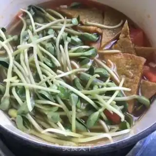 Make Tomato soy egg soup step 6