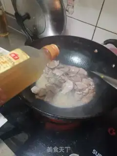 Make Spicy pig tongue step 2