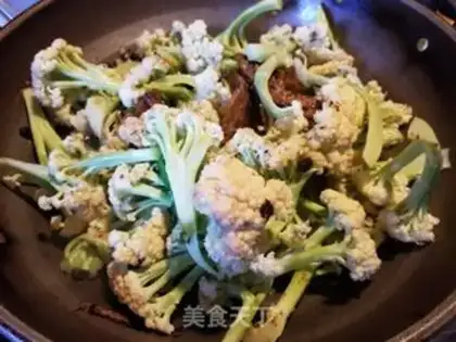 Make The beanfish fried flowers step 4