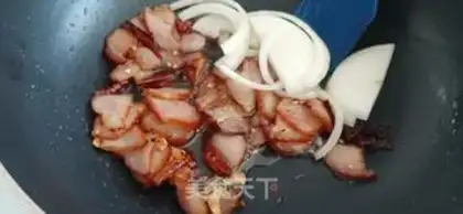 Make Garlic meat step 2