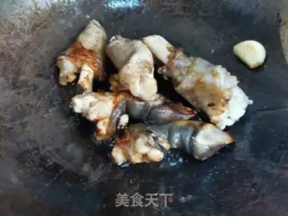 Make Spicy goat hoof step 4