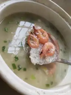 Make Seafood congee step 12