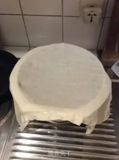 Make Pour a lamb dumpling step 3