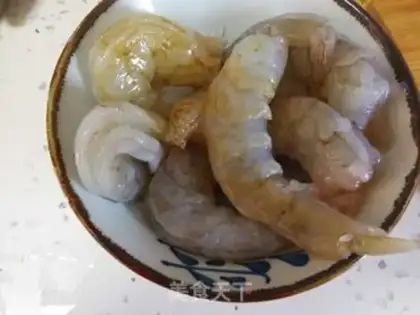 Make Shrimp eggs step 1