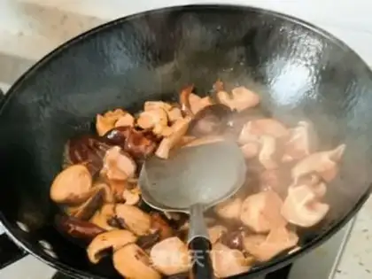 Make Ridiculous mushrooms step 7