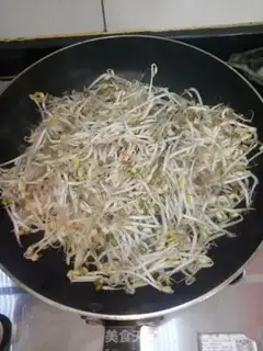 Make Carrot spicy green beans step 2