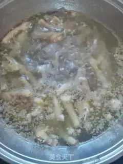 Make Lemon chicken feet step 1