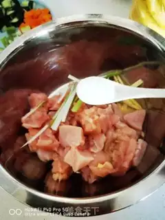 Make With pineapple