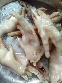 Make ♪ Taste the claws ♪ step 3