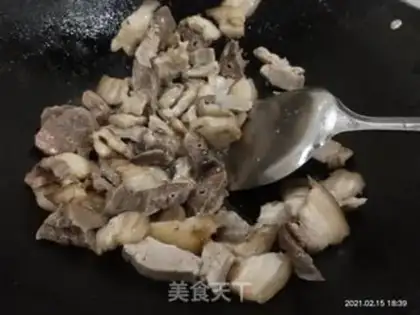 Make Pork and blue flowers step 5