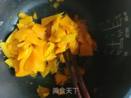 Make Gold bag step 1