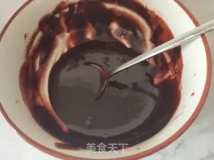 Make Eight-inch cream cake step 12