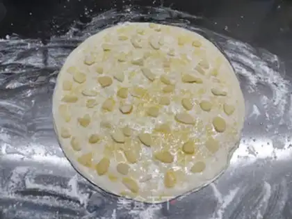 Make Hand-to-hand apricot step 5