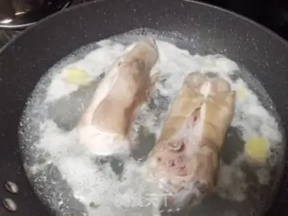 Make Pork hoof step 1