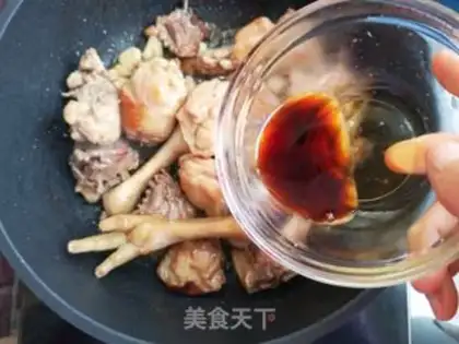 Make Chestnut potato chicken step 6