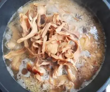 Make Chestnut potato chicken step 9