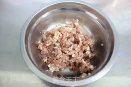 Make Rice Goldballs step 1
