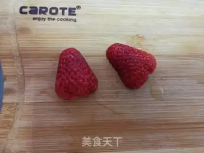 Make Strawberry Juice step 0