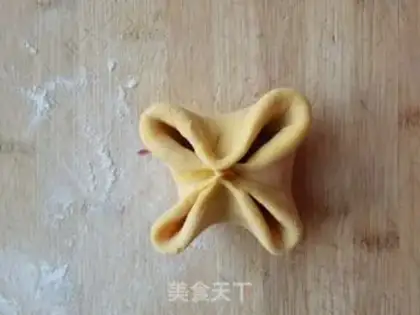 Make Gold bag step 16