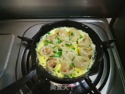 Make Hold the egg step 6