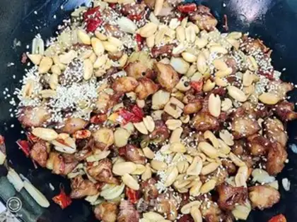 Make Spicy chicken crumbs step 12