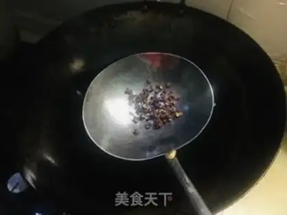 Make Spicy lobster step 2