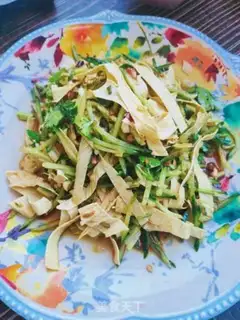 Make Bean oil and cucumbers step 7