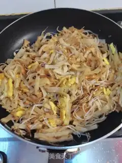 Make Bean sprouts step 4