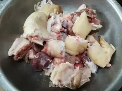 Make Red burning of pigs