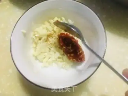 Make Simple garlic pepper sauce step 0