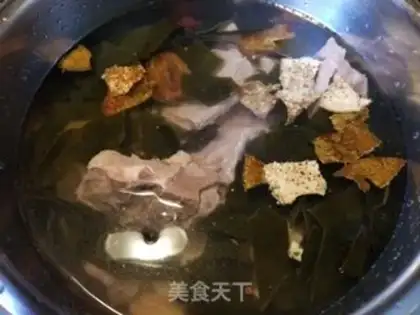 Make Lotus carrot seaweed soup step 6