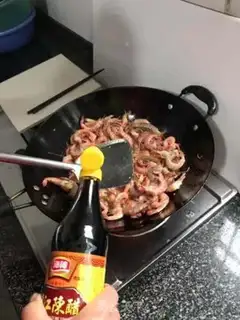 Make Spicy shrimp step 2