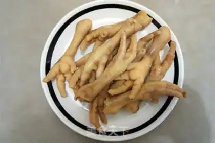 Make Coke chicken claws step 2