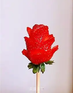 Make Strawberry roses step 7